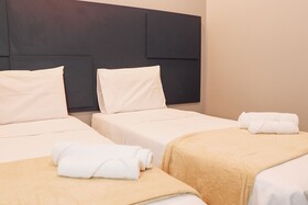 Hotel Place Jardin
