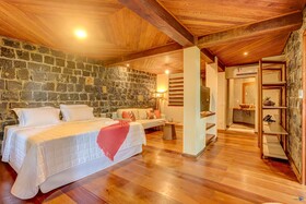 Chocolate Hotel
