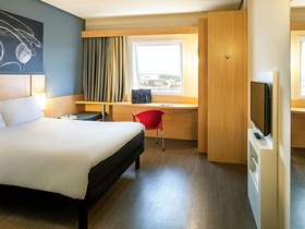 ibis Imperatriz