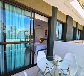 Mana Beach Experience by AFT