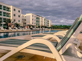 Palm Village Acqua