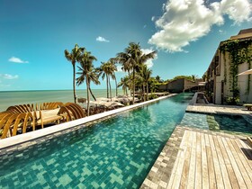 Apenunga Eco Hotel