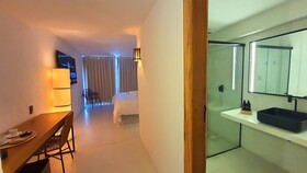 Apenunga Eco Hotel