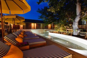 Cafe Jeri Hotel