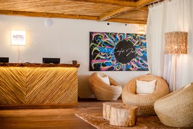 Cafe Jeri Hotel