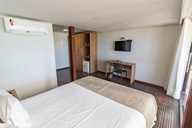 Bessa Beach Hotel