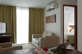 Happy Hotel Manaíra