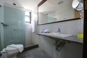 Littoral Hotel