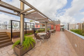 Xenius Hotel