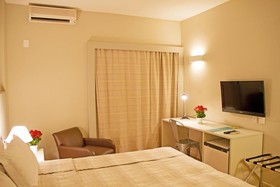 Riverside Hotel