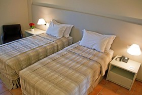 Riverside Hotel
