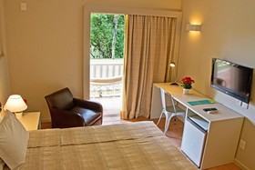 Riverside Hotel