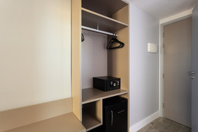 Flix Hotel