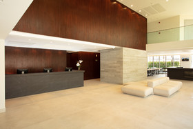 Flix Hotel