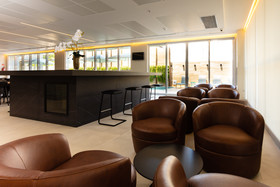 Flix Hotel