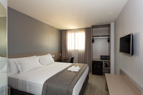 Flix Hotel