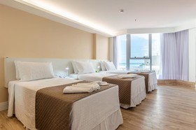 Hotel Brisa Suites