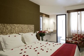 San Marino Suite