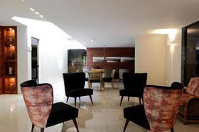 San Marino Suite