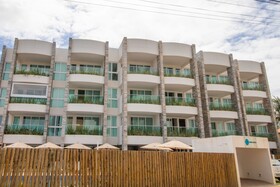 Wave Suites Hotel
