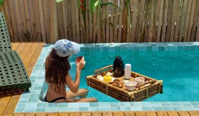 Laus Bangalos Experience