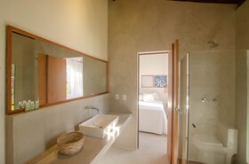 Orixas Residence