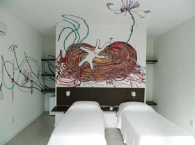 Villa Dos Graffitis