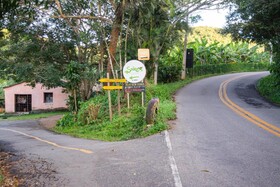 Saíra Recanto De Serra