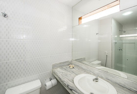 La Belle Beach Hotel