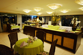 Coral Plaza Apart Hotel