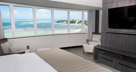 Golden Tulip Ponta Negra