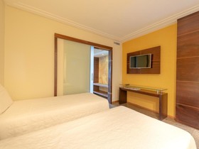 Ocean Palace Beach Resort & Bungalows