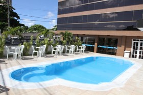 Tirol Praia Hotel