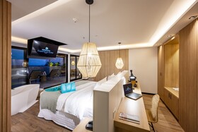 Serhs Experience Suites