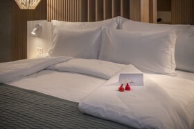 Serhs Experience Suites