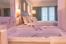 Vogal Luxury Beach Hotel & Spa