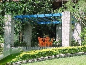 Hotel Bougainville