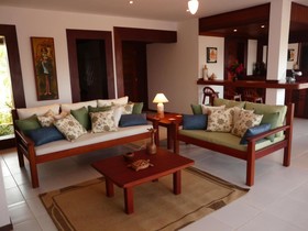 Domus Villas