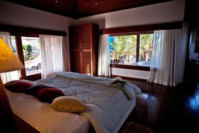 Domus Villas