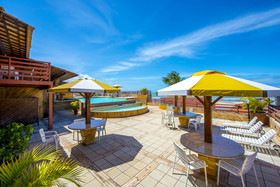 Pipas Bay