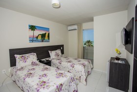 Aram Pronta Negra Hotel