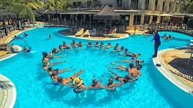 Esmeralda Praia Hotel