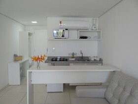 Laguna Beach Flat by AFT