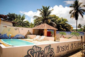 Swell's Hostel & Suites