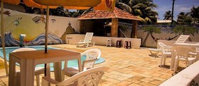 Swell's Hostel & Suites