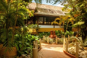 Casa Blanca Park Hotel