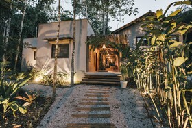 Casa Sukha Hotel