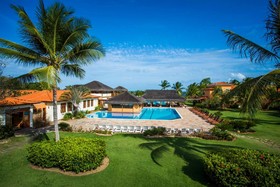 Vila Angatu Eco Resort & Spa