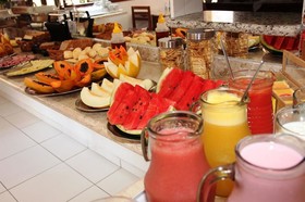 Malibu Porto Hotel