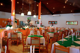 Porto das Naus Praia Hotel